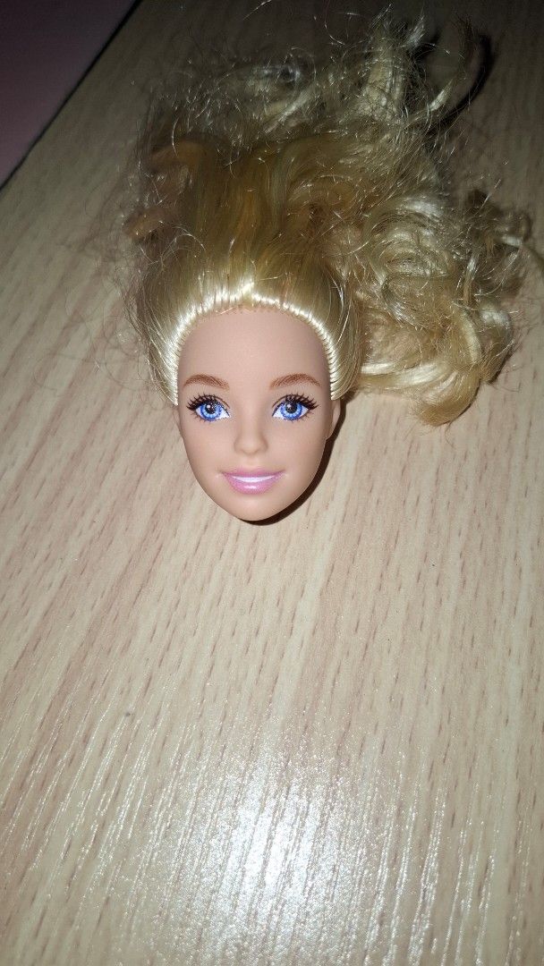 Barbie Doll Millie Head (Category: Kids Toys) located in Las Pinas. Submitted by hanalix (Listing ID 1462869089, Image 2). Description: - what you see is what you get - message me for more questions/pictures - free; just pay for shipping fee.
