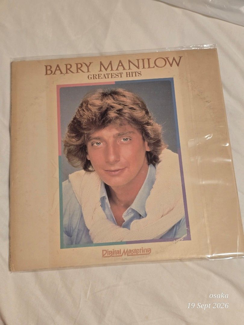 Barry Manilow Greatest Hits Vinyl Record 2lp (Category: Vinyls) located in Caloocan City. Submitted by Lan_cab (Listing ID 1462715219, Image 1). Description: Barry Manilow Greatest Hits 2 lp 12" vinyl Gatefolded With lyrics insert Nm ang plaka Japan press P1,500.