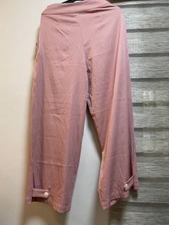 (Category: ) located in . Submitted by yc.shoppemnl (Listing ID 1462786592, Image 1). Description: .