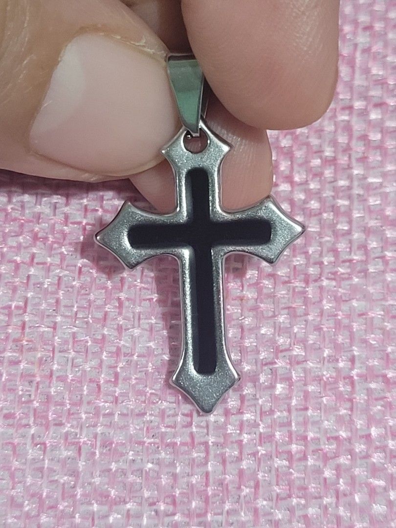 BEAUTIFUL STAINLESS SILVER BLACK CROSS PENDANT (Category: Religious Items) located in Taguig. Submitted by roumie (Listing ID 1462819003, Image 1). Description: BEAUTIFUL STAINLESS SILVER BLACK CROSS PENDANT brand new and sealed what you is what you get made of solid stainless non tarnish and non fade with free velvet pouch.