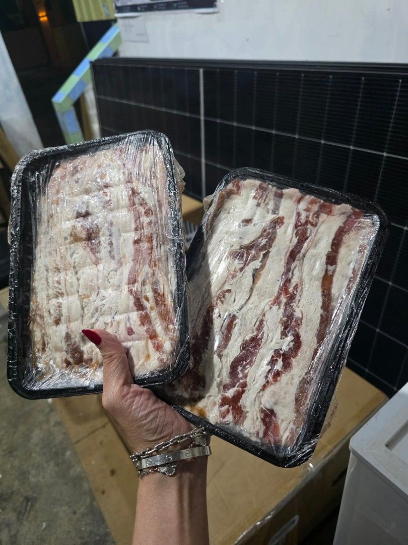 BEEF TRIMMINGS 450grams B1t1 499php (Category: Chilled & Frozen Food) located in Manila. Submitted by dolorchris69891 (Listing ID 1462829440, Image 2). Description: BEEF TRIMMINGS 450grams B1t1 550.