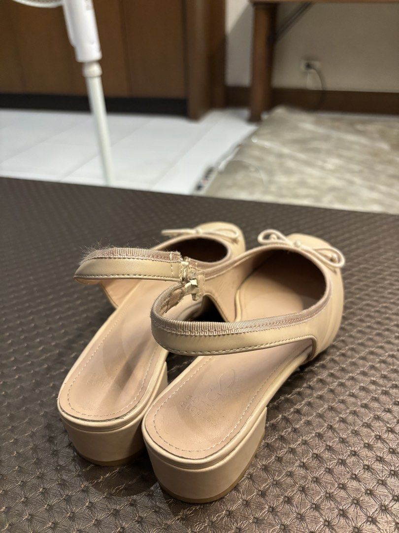 Beige Slingback Flats with Bow Detail (Category: Flats & Sandals) located in Paranaque City. Submitted by corinne_see (Listing ID 1462849966, Image 3). Description: - Cute beige slingback flats - Stylish square toe design - Adorable bow detail on the front - Secure slingback strap with buckle closure - Comfortable low block heel - Versatile and easy to pair with any outfit - Ideal for casual wear.