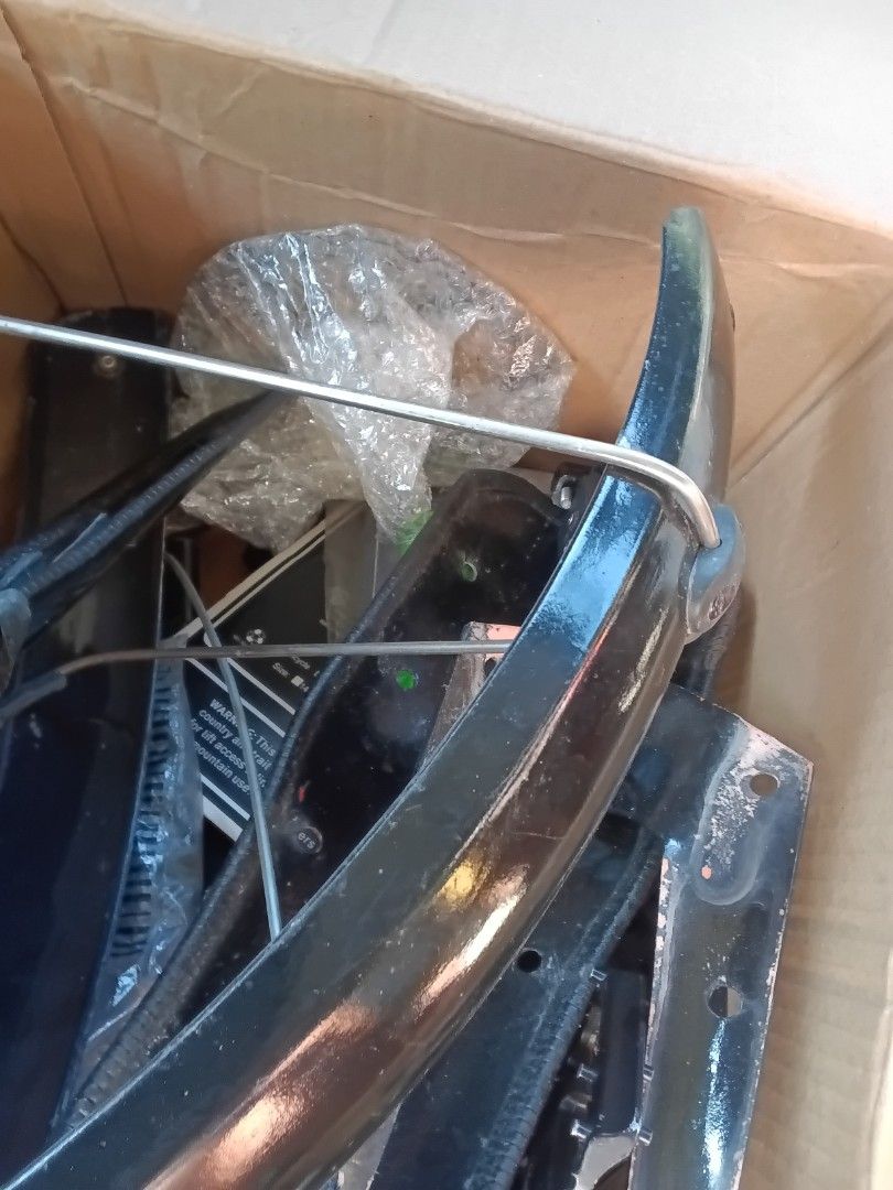 Bicycle parts take all (Category: Bicycles) located in Quezon City. Submitted by fairviewstrides (Listing ID 1462683873, Image 3). Description: take all bike parts price 600 take all rotors chain fenders pedals cellphone holders water cage no issue all can be use free saddle / rear rack fairview loc.