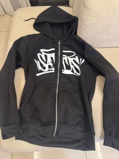 (Category: ) located in . Submitted by preloved.334 (Listing ID 1462856506, Image 1). Description: .