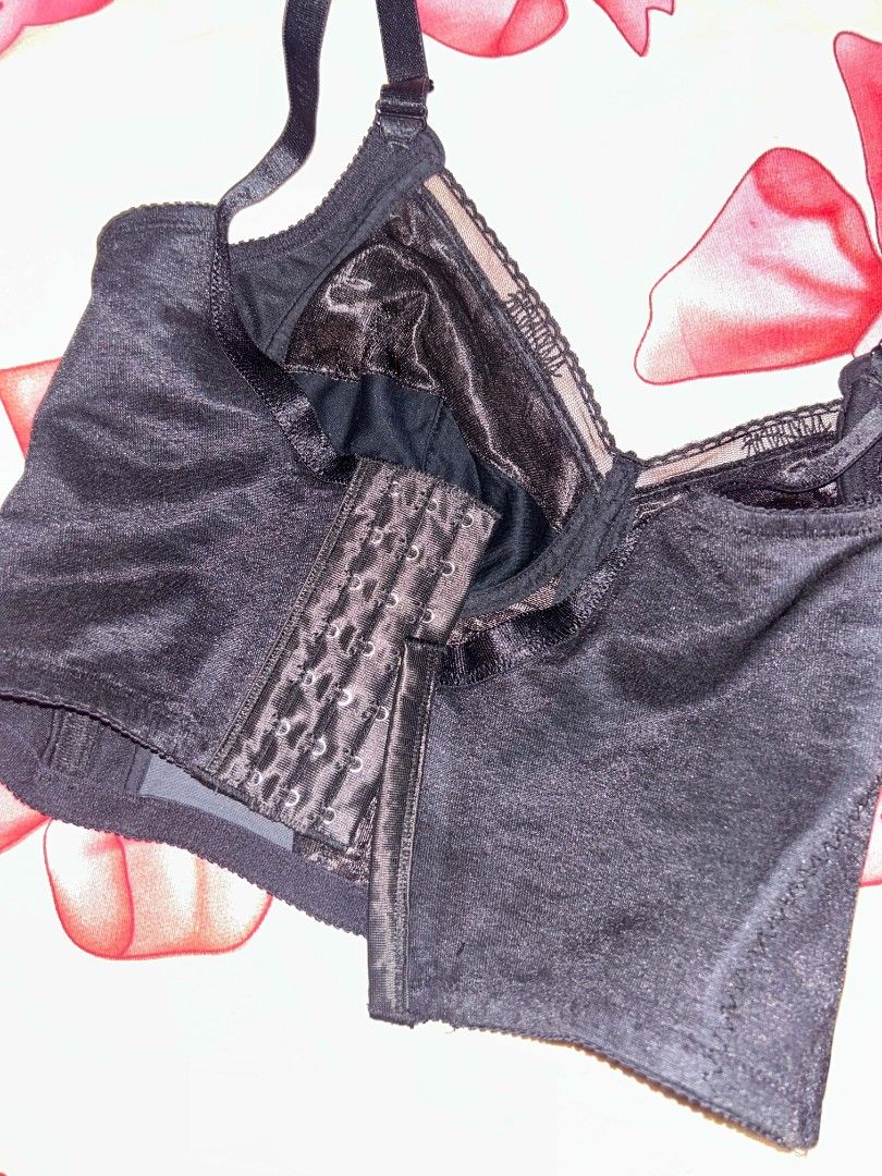 Black Lace Corset Top (Category: Others Tops) located in Makati City. Submitted by cher._. (Listing ID 1462860475, Image 2). Description: .