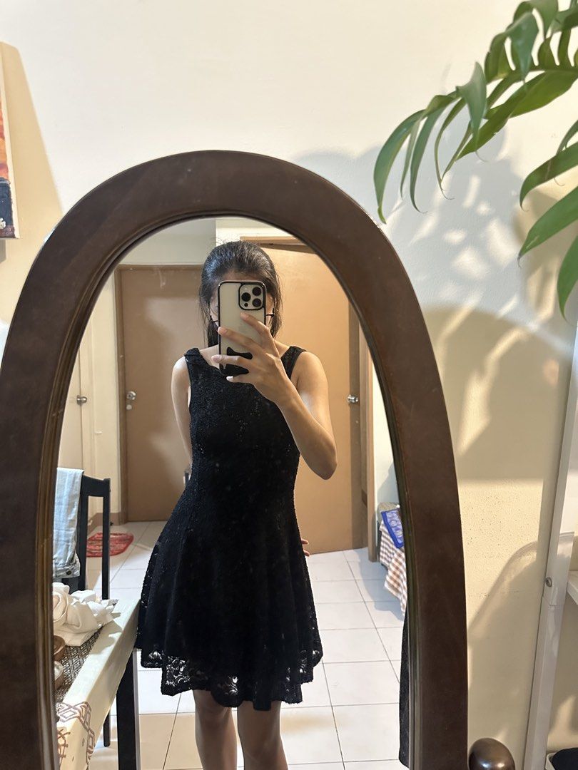 Black lace mini dress with sequins, low back (Small) (Category: Dresses) located in Makati City. Submitted by sarrygg (Listing ID 1462832331, Image 2). Description: .
