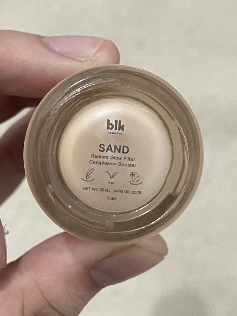 BLK Radiant Glow Filter (Category: Makeup) located in Manila. Submitted by jasstazh (Listing ID 1462863930, Image 2). Description: Condition: 85% full • Gently used • RFS: Not my shade anymore • Will be sanitized and cleaned before shipping 🫧 🛵 Lalamove or Jnt 💸 GCash payment 📦 SF shouldered by buyer.