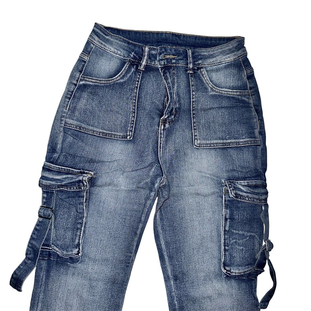 Blue Denim Cargo Flare Jeans with Raw Hem (Category: Jeans) located in San Narciso. Submitted by angels.attic21 (Listing ID 1462710191, Image 2). Description: - Cool blue denim jeans - waist: 27-30 inches - length: 40 inches - Cargo style with side pockets - Flare leg opening - Raw hem detail - Ideal for casual outfits.