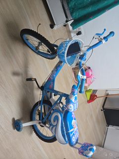 （分類：）位於 。 由 ayshahaleema786 提交（商品編號 1462849328，圖片 1）。簡介： 。