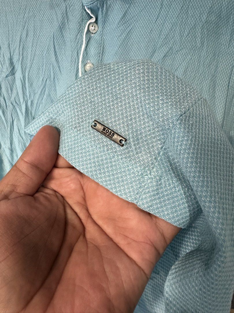 Boss Hugo Polo Shirt (Category: Tshirts & Polo Shirts ) located in Tuguegarao City. Submitted by bunchoy_thriftshop (Listing ID 1462820569, Image 3). Description: Boss Hugo Fresh From Bale Excelent Condition Medium 20-27 Dimes.