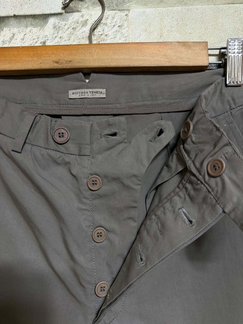 Bottega Veneta Button Fly Trousers Grey (Category: Trousers) located in Santa Rosa. Submitted by alejon007 (Listing ID 1462831372, Image 3). Description: Bottega Veneta Button Fly Trousers Grey MADE IN ITALY🇮🇹 Stretch fit 100% Legit Excellent condition No issues Size fit 30/31 actual waist measure x 47 length PRIC 3⃣5⃣8⃣0⃣ PM .