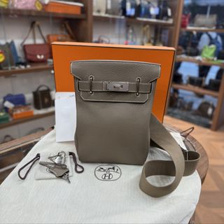 （分類：）位於 。 由 pandabag 提交（商品編號 1462818035，圖片 1）。簡介： 。