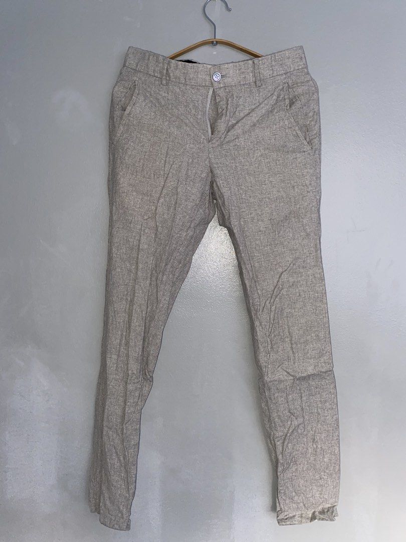 Branded Pants in size 29-30 (Category: Trousers) located in Manila. Submitted by heartandhanger (Listing ID 1462872452, Image 2). Description: All in good condition. With minimal sign of usage. .