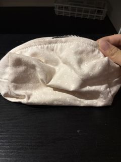 (Category: ) located in . Submitted by miffyleaf (Listing ID 1462866388, Image 1). Description: .