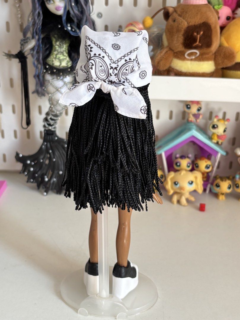 Bratz Clueless “DIONNE” (Category: Kids Toys) located in Consolacion. Submitted by mlpfun (Listing ID 1462782310, Image 3). Description: Bratz Clueless Dionne with her 2nd outfit. Condition •Like brandnew •comes in her full 2nd outfit •rebodied into basic sasha body •minor scratch sa legs and hands. See the photo to see •no rooting problem Can be also trade for mowalola felicia and jade Dm for more info 💕.