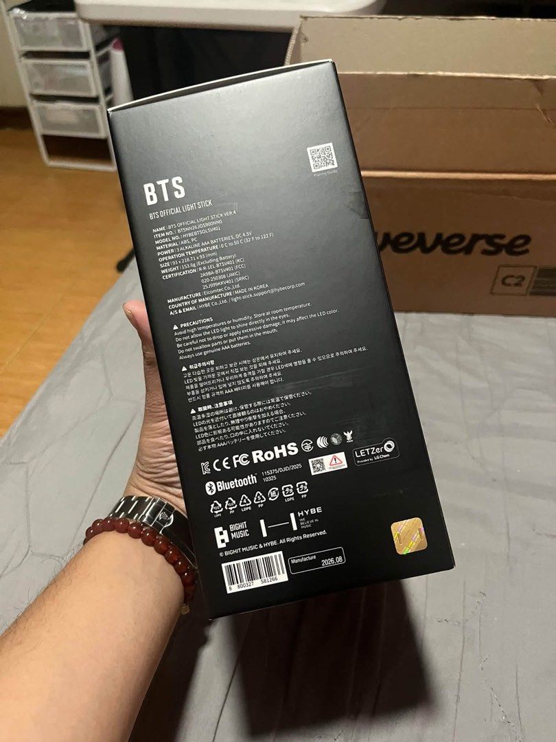 [ONHAND] BTS ARMY BOMB VER. 4 SEALED/UNOPENED LIGHTSTICK (Category: K-Wave Merchandise) located in Valenzuela. Submitted by hachiebi (Listing ID 1462811065, Image 2). Description: BTS ARMY BOMB VER. 4 LIGHTSTICK *Cross posted on FB* - SEALED. Never used. - Bought from Weverse - Can provide proof authenticity (Weverse) - Complete inclusions - On hand and ready to ship Money back if proven fake. DM if inch! .
