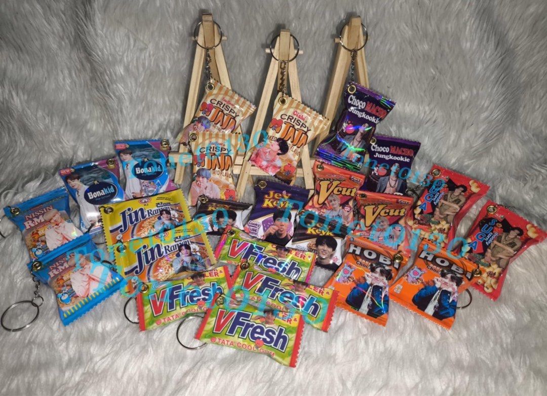 BTS Inspired Snack Pack Keychains - Kpop Merchandise (Category: K-Wave Merchandise) located in Marikina City. Submitted by jusnet0714 (Listing ID 1462784945, Image 1). Description: wts lfb chicha keyring bts ph ★ chicha keyring bts member ★ glossy or rainbow glossy ★ ₱60 to ₱70 pesos each ★ 3 to 5 days production ★ comment mine or dm 📌 wts lfb chicha keyring bts rm jin v jk suga jimin jhope jungkook taehyung ph - Adorable keychains crafted from 
