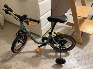 （分類：）位於 。 由 salilili 提交（商品編號 1462818624，圖片 1）。簡介： 。