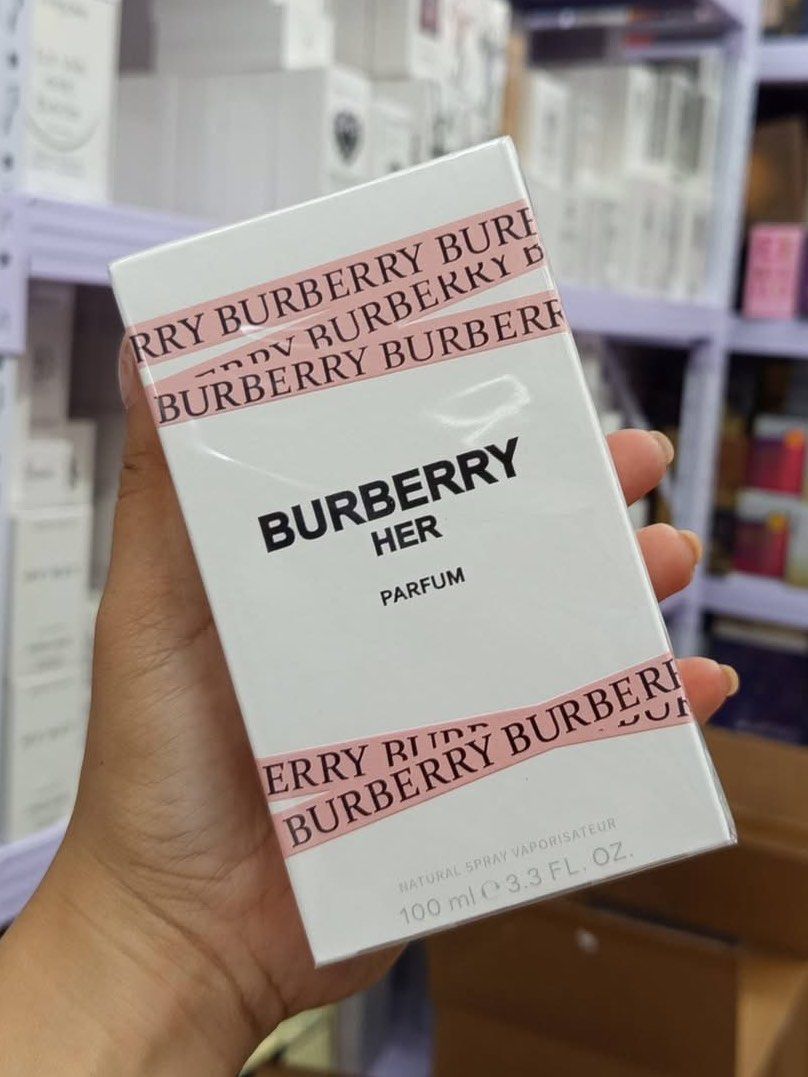 BURBERRY HER PARFUM | PREMIUM QUALITY (Category: Fragrance & Deodorants) located in Quezon City. Submitted by embere_shop (Listing ID 1462686994, Image 1). Description: 📌 Perfect for yourself or as a gift! ✨ Whether you’re treating yourself or looking for a gift for birthdays and any special occasion, this is a great choice. 💗 The scent is very close to 0G and long-lasting, perfect if you want something that smells premium without going over bu