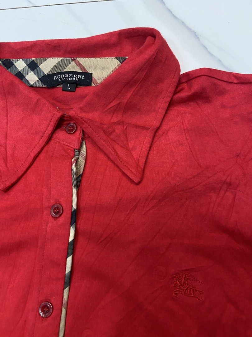Burberry Longsleeve Button Down (Category: Longsleeves) located in Borongan. Submitted by thrivory.ph (Listing ID 1462835826, Image 3). Description: Large on tag No issue Like new .