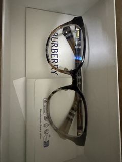(Category: ) located in . Submitted by preloved.by.mai (Listing ID 1462794500, Image 1). Description: .