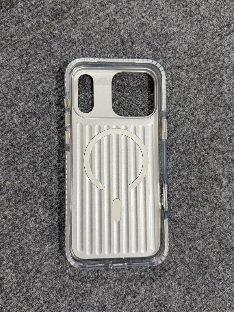 CAPDASE for 17 Pro Max (Category: Cases & Sleeves) located in Manila. Submitted by _lumapasnmp (Listing ID 1462701552, Image 2). Description: - Bought at iStudio GH Mall - Condition: Like new 📍 Tandang Sora QC.