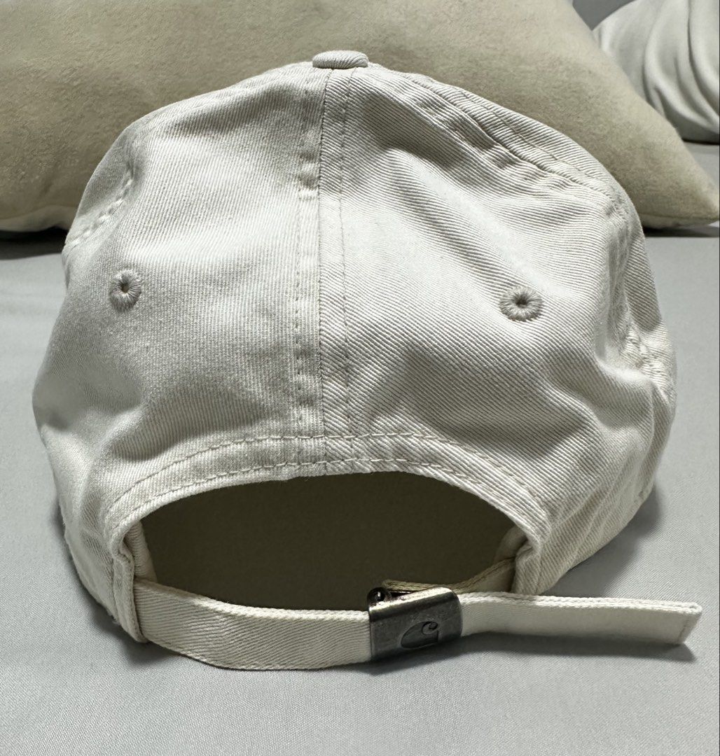Carhartt Madison Logo Cap (Category: Caps & Hats) located in Manila. Submitted by specsphmnl (Listing ID 1462772512, Image 3). Description: Carhartt WIP Cap Madison Logo White (needs cleaning) Minor flaw 100% Original NOT THRIFTED ₱1,350 Meet up Locations: -Don Carlos Palanca St., Legaspi Village, Makati .