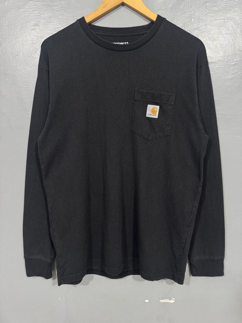 Carhartt WIP - Long Sleeve Pocket Tee (Category: Tshirts & Polo Shirts ) located in Manila. Submitted by sophisticatedgoons (Listing ID 1462736753, Image 2). Description: Carhartt WIP Long Sleeve Pocket Tee Size: S can fit to Medium men's Dimes: 20 x 29 In good condition 8.8/10 color eate No major flaws.