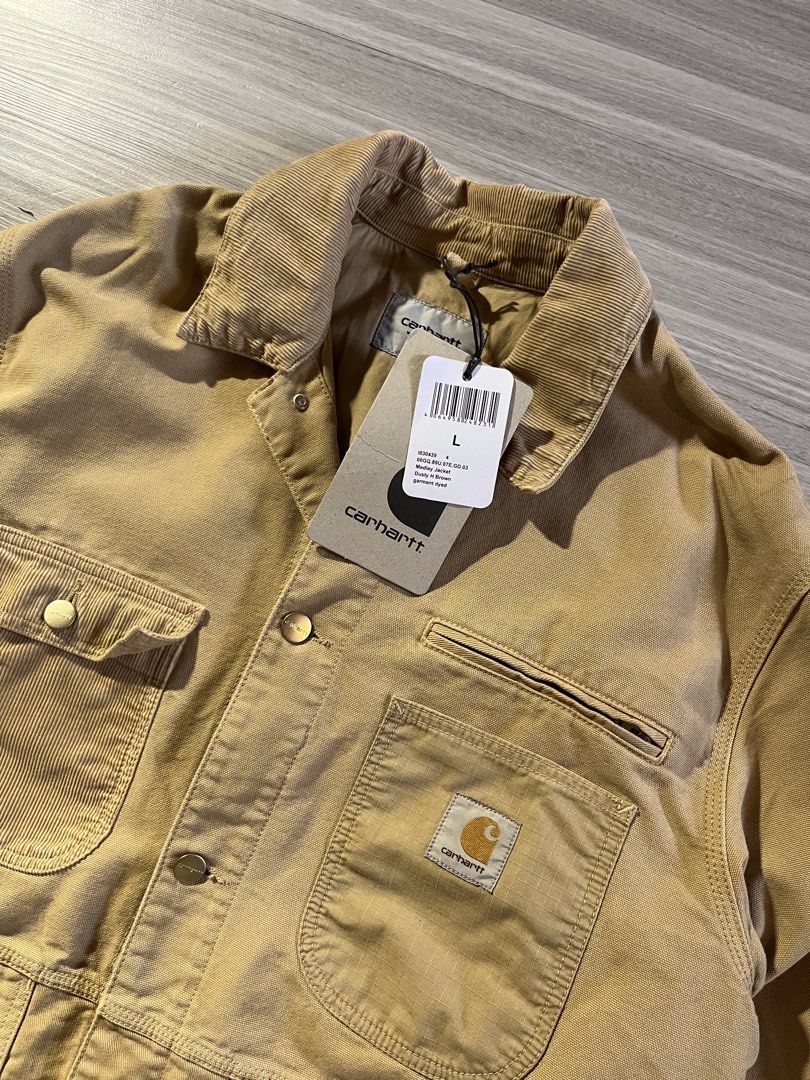 Carhartt wip medley jacket (Category: Coats, Jackets and Outerwear) located in Manila. Submitted by 3715street (Listing ID 1462752069, Image 2). Description: Carhartt wip medley jacket Large W25.5xL31 Brand new with hang tag color rate 10/10 need wash PRICE:8,000.