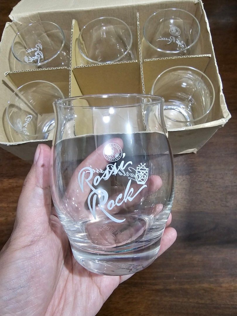 SALE❗CARLO ROSSI Rock Glasses - 6 pcs (Category: Dinnerware & Cutlery) located in Quezon City. Submitted by senyoramaria (Listing ID 1462881013, Image 2). Description: CARLO ROSSI Rounded glasses with back to back logo / print. Can be used for wide range of drinks - wine, whisky, cocktails, juice etc. 2.6 inches rim diameter 4 inches tall 6 pcs per box 2 boxes available *Damaged lang ung box nung isa. Php1200❗.