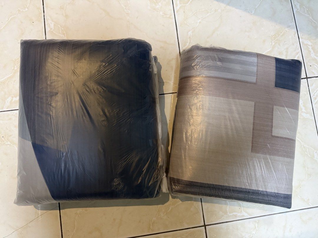 Carpets for Sale (Category: Carpets, Mats & Flooring) located in Manila. Submitted by sarj09732 (Listing ID 1462846679, Image 1). Description: Nabili sa orange app. Minsan lang nagamit. Bagong laba din.
