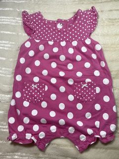 (Category: ) located in . Submitted by tinytootchcloset (Listing ID 1462859715, Image 1). Description: .