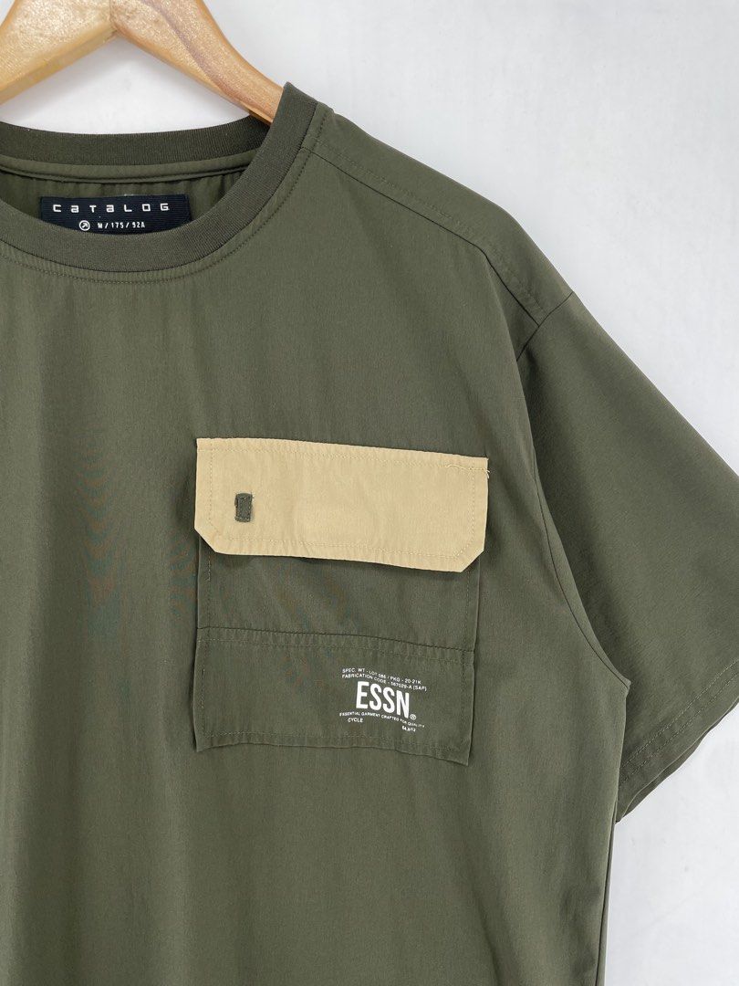 Catalog Nylon Pocket Shirt (Category: Tshirts & Polo Shirts ) located in Mandaluyong City. Submitted by armrhts (Listing ID 1462702379, Image 3). Description: Size: Medium Dimensions(inches) •Width: 23" •Length: 29" •Pit to Cuff: 5" Issue/s: -Swipe detailed Pics.
