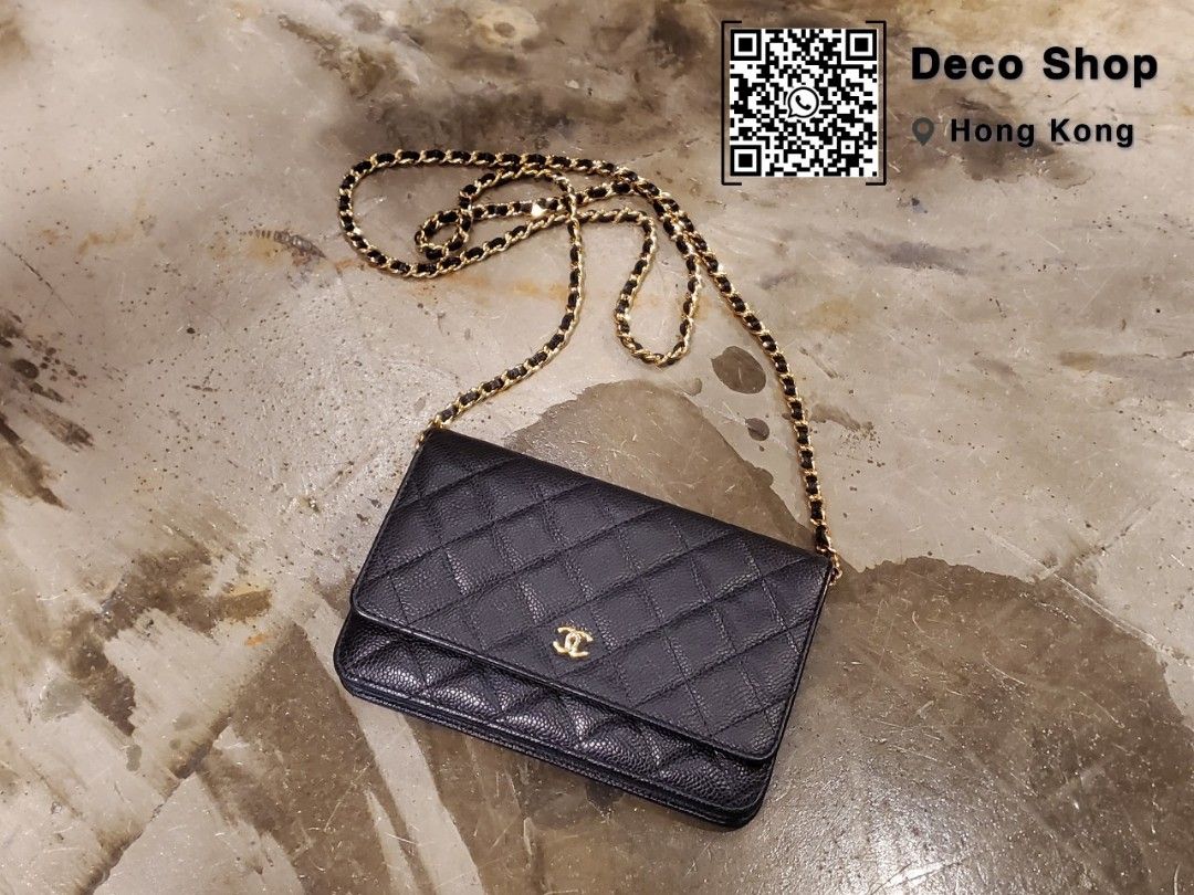 Chanel Black/Gold Wallet on chain 黑金 荔枝 牛皮 WOC （分類：手袋及銀包）位於 Hong Kong。 由 decoshop_tst 提交（商品編號 1462801164，圖片 1）。簡介： Chanel Black/Gold Wallet on chain Used, 90%new Including Fullset 19.2 x 12.3 x 3.5 cm 出遊方便💫二手黑金荔枝牛皮WOC。