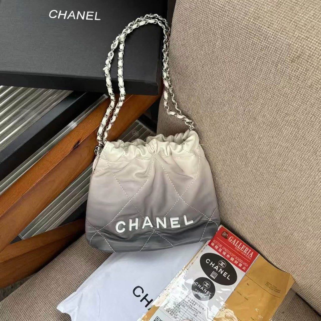 Chanel Bucketbag (Category: Shoulder Bags) located in Manila. Submitted by lovely_girl18 (Listing ID 1462781965, Image 2). Description: Got New Stocks!!!! • with box, dustbag and receipt..