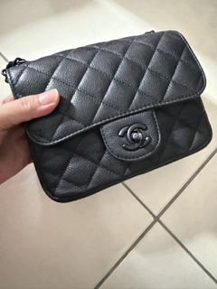(Category: ) located in . Submitted by missdeclutter_closet (Listing ID 1462704083, Image 1). Description: .