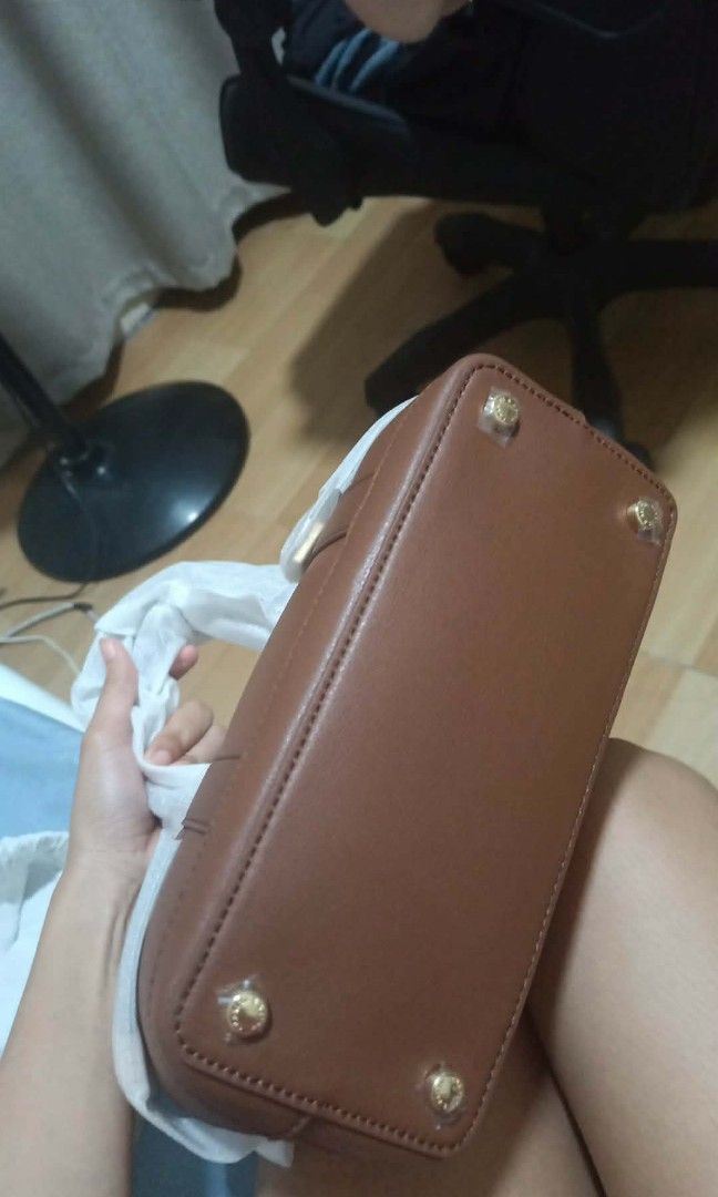 Charles & Keith (Category: Luxury Bags & Wallets) located in Manila. Submitted by wisefire.7687ba (Listing ID 1462769992, Image 3). Description: brand new and complete with paper bag and dust bag. with receipt buy it at glorietta.