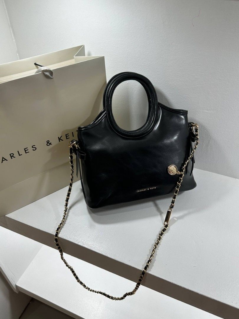 Charles&Keith Mini Shania Tote (Category: Tote Bags) located in Manila. Submitted by whimsy.finds (Listing ID 1462831648, Image 3). Description: Additional for box and paperbag Payment first basis via Gcash / Maribank / Maya Ship via Lalamove / JNT *No rush shipping *Open for bulk order.