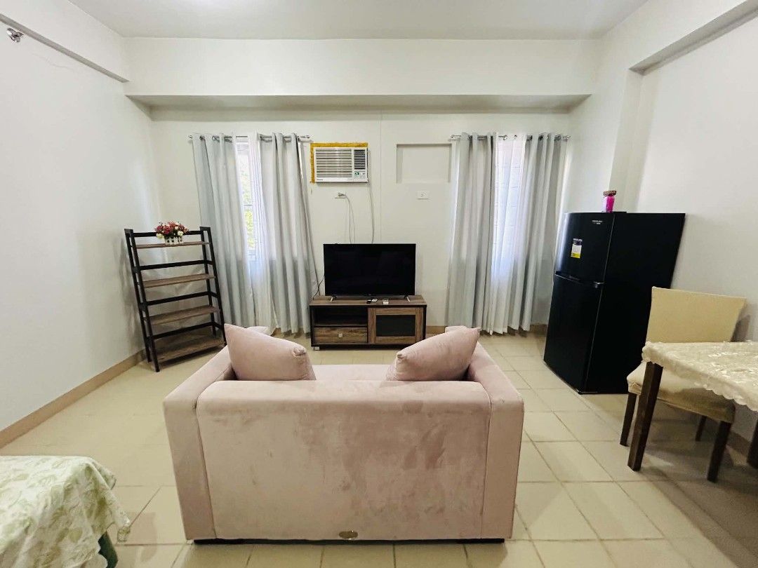 Cheers residence Marilao bulacan (Category: Apartments & Condos) located in Malabon City. Submitted by 1988lovero (Listing ID 1462867559, Image 1). Description: CONDO FOR SALE 🏢🏡 @SMDC Cheer Residences Beside SM Marilao PWEDE NYO GAWING BUSSINESS PWEDE NYO PA RENT PWEDE NYO PA STAYCATION BINEBENTA NA NAMIN CONDO NAMIN PM NYO AKO USAP TAYO MURA LANG KASAMA NA LAHAT NG GAMIT DYAN WALA NA TATANGGALIN DYAN HINDI NA KASI NAASIKASO... ✅ 212 Unit 2nd 