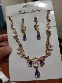 (Category: ) located in . Submitted by ali_shop_assorted_item (Listing ID 1462698049, Image 1). Description: .