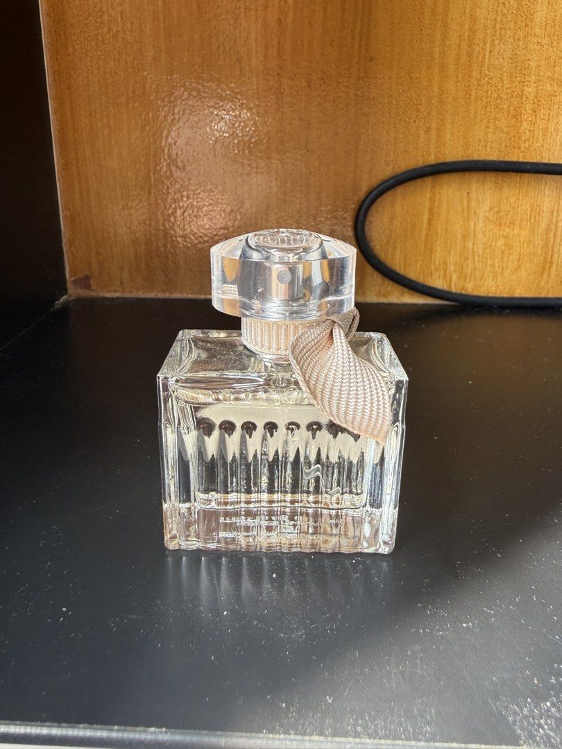 Chloé Eau de Parfum 20 ml (Category: Fragrance & Deodorants) located in Quezon City. Submitted by yaniekl (Listing ID 1462696374, Image 1). Description: - Chloé Eau de Parfum - Elegant square glass bottle with signature ribbon detail - Captivating floral and fresh fragrance - Versatile for everyday wear or special occasions - Bottle is almost full - Selling as I have too many perfumes.