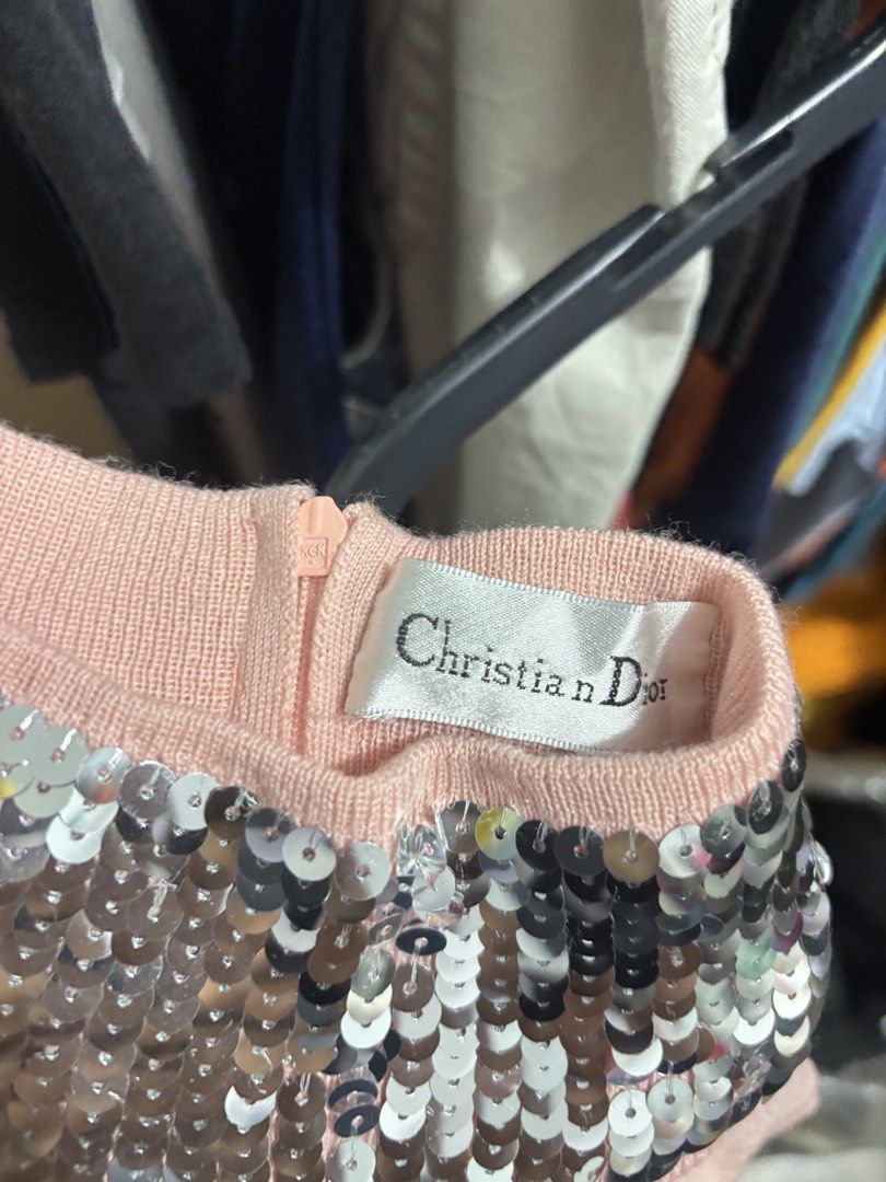 Christian dior (Category: Luxury Apparel) located in Manila. Submitted by kingblaize (Listing ID 1462817384, Image 2). Description: .