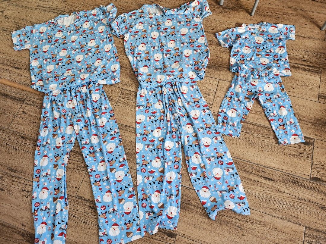 Christmas Pajama Set - family (Category: Babies & Kids Fashion) located in Las Pinas. Submitted by closetful.ph (Listing ID 1462839863, Image 1). Description: women -medium men -large kid -ideal for 2 to 4.
