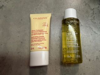 （分類：）位於 。 由 tszzzzwing 提交（商品編號 1462850841，圖片 1）。簡介： 。