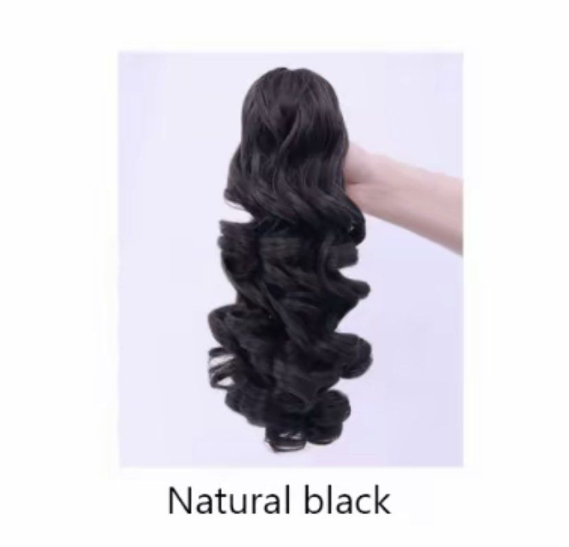 Clip on Hair extension Set (Category: Hair Accessories) located in Cainta. Submitted by cc.collectives (Listing ID 1462818014, Image 2). Description: 4 for 180.