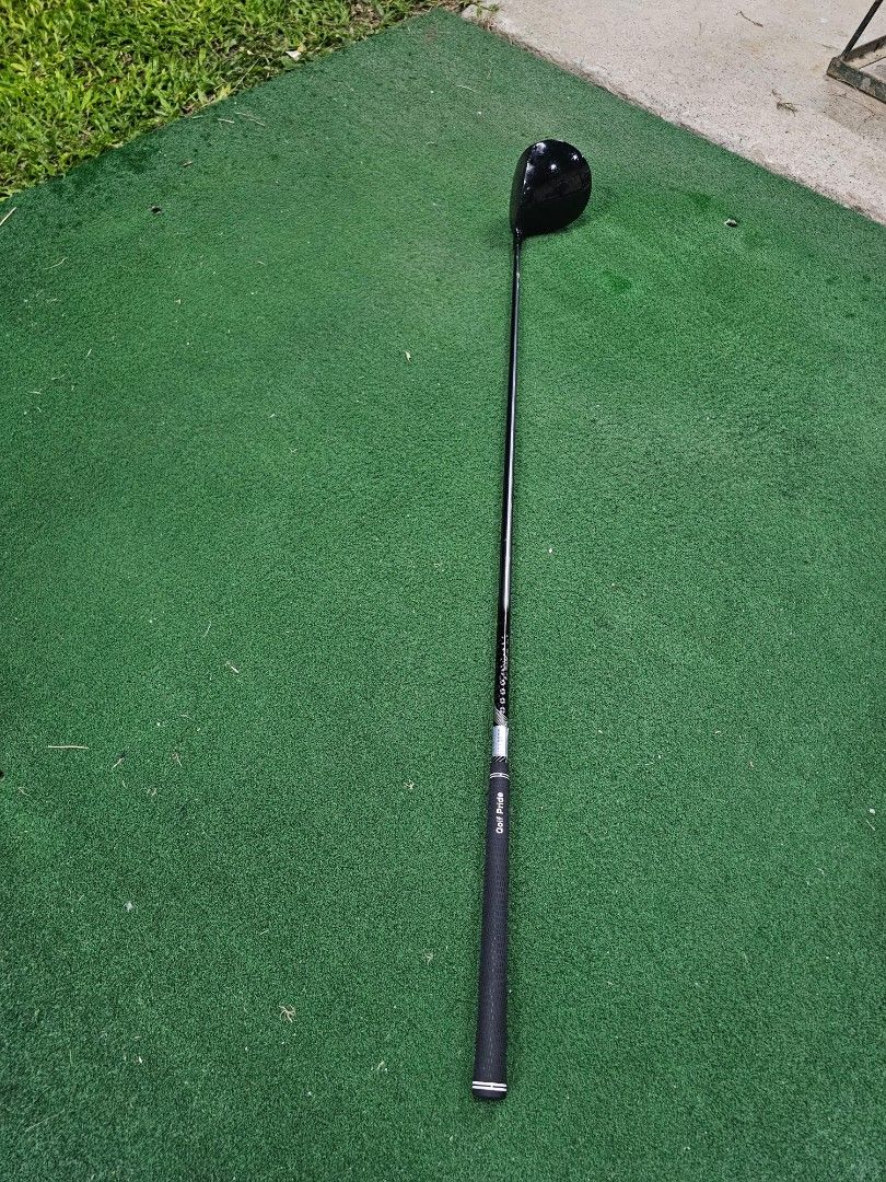 Club Driver (Category: Golf) located in Taguig. Submitted by e.j111219 (Listing ID 1462811708, Image 3). Description: Driver with cover 1pc (almost new grip) Grand Prix GP MAX ONE MINUTE G57 Loft 10.5° Shaft : Fujikura Motore F3 R Flex, 55g.