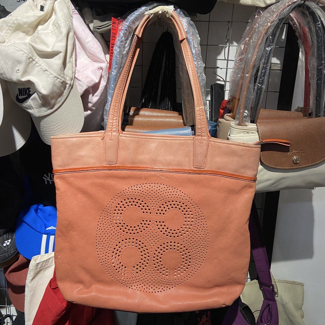 Coach Audrey Perforated C Tote Bag (Authentic) (Category: Tote Bags) located in Legazpi City. Submitted by luxrystreet (Listing ID 1462835571, Image 1). Description: Coach Audrey Perforated C Tote Bag (Authentic) Width: 15 Length: 13.5 Good Condition Negotiable Issue: See pictures.