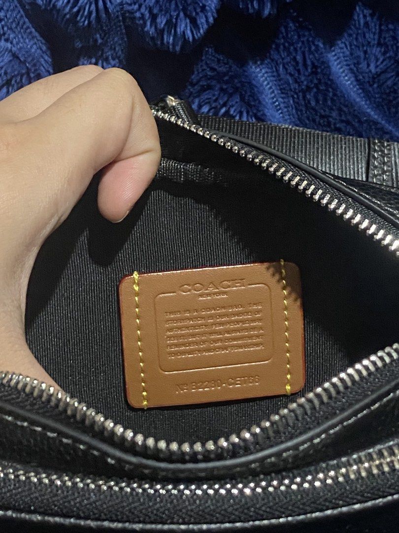 Coach Colton Crossbody Bag (Category: Cross-body Bags) located in Angeles City. Submitted by seraphine103 (Listing ID 1462879492, Image 2). Description: With receipt and dust bag.