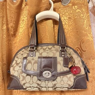 (Category: ) located in . Submitted by carry.ligaya (Listing ID 1462695080, Image 1). Description: .