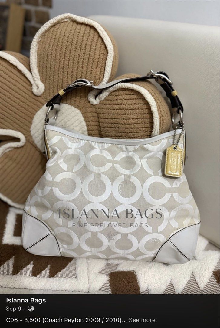 Coach Peyton (Category: Shoulder Bags) located in Santo Tomas. Submitted by islannabags (Listing ID 1462839840, Image 1). Description: Pls check our Fb page Islanna bags Msg for more details.